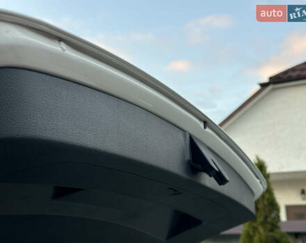 Белый Фольксваген Гольф, объемом двигателя 1.8 л и пробегом 103 тыс. км за 8500 $, фото 49 на Automoto.ua