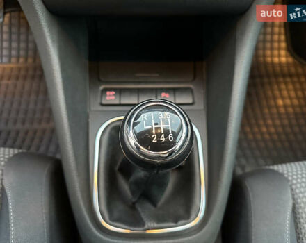 Белый Фольксваген Гольф, объемом двигателя 1.8 л и пробегом 103 тыс. км за 8500 $, фото 82 на Automoto.ua