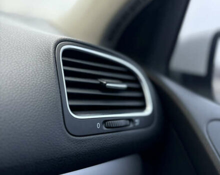 Белый Фольксваген Гольф, объемом двигателя 1.39 л и пробегом 225 тыс. км за 8199 $, фото 24 на Automoto.ua