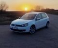 Белый Фольксваген Гольф, объемом двигателя 1.39 л и пробегом 280 тыс. км за 5000 $, фото 1 на Automoto.ua