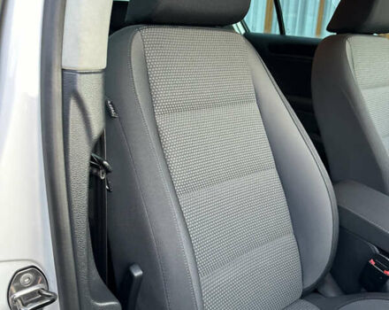 Белый Фольксваген Гольф, объемом двигателя 1.8 л и пробегом 103 тыс. км за 8500 $, фото 66 на Automoto.ua