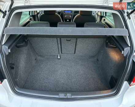 Белый Фольксваген Гольф, объемом двигателя 1.8 л и пробегом 103 тыс. км за 8500 $, фото 44 на Automoto.ua