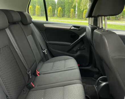 Білий Фольксваген Гольф, об'ємом двигуна 1.6 л та пробігом 185 тис. км за 7799 $, фото 21 на Automoto.ua