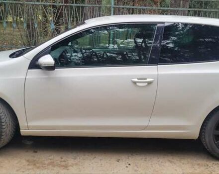 Белый Фольксваген Гольф, объемом двигателя 1.39 л и пробегом 246 тыс. км за 6500 $, фото 2 на Automoto.ua