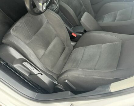 Білий Фольксваген Гольф, об'ємом двигуна 1.8 л та пробігом 250 тис. км за 7800 $, фото 13 на Automoto.ua