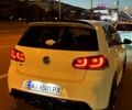 Білий Фольксваген Гольф, об'ємом двигуна 2 л та пробігом 182 тис. км за 16000 $, фото 3 на Automoto.ua