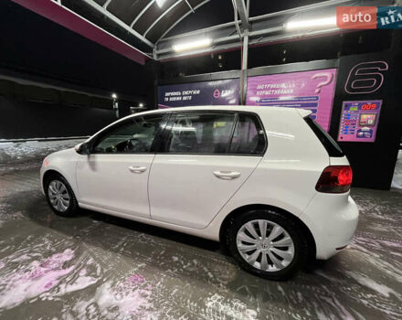 Белый Фольксваген Гольф, объемом двигателя 1.97 л и пробегом 281 тыс. км за 7400 $, фото 12 на Automoto.ua