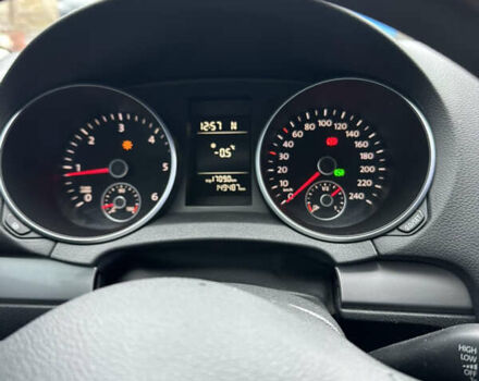 Белый Фольксваген Гольф, объемом двигателя 1.6 л и пробегом 260 тыс. км за 7500 $, фото 8 на Automoto.ua