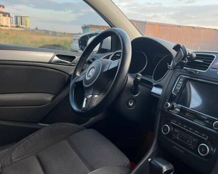 Белый Фольксваген Гольф, объемом двигателя 1.39 л и пробегом 229 тыс. км за 7800 $, фото 6 на Automoto.ua