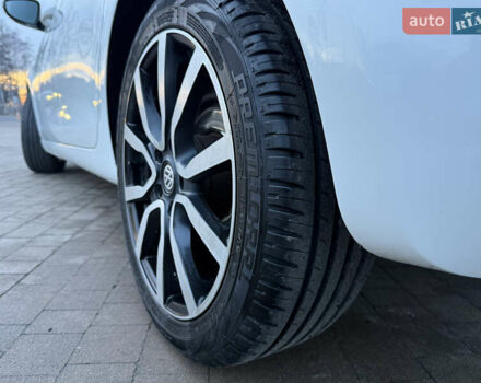 Белый Фольксваген Гольф, объемом двигателя 1.6 л и пробегом 245 тыс. км за 7700 $, фото 11 на Automoto.ua