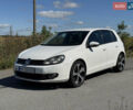 Белый Фольксваген Гольф, объемом двигателя 1.4 л и пробегом 254 тыс. км за 7200 $, фото 4 на Automoto.ua