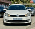 Белый Фольксваген Гольф, объемом двигателя 1.6 л и пробегом 236 тыс. км за 7300 $, фото 7 на Automoto.ua
