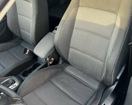 Білий Фольксваген Гольф, об'ємом двигуна 2.48 л та пробігом 268 тис. км за 9500 $, фото 16 на Automoto.ua