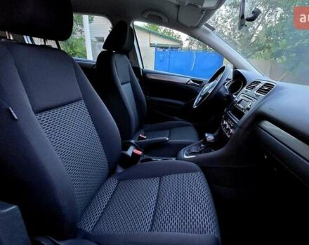 Білий Фольксваген Гольф, об'ємом двигуна 1.6 л та пробігом 119 тис. км за 9399 $, фото 53 на Automoto.ua