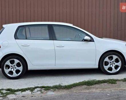 Білий Фольксваген Гольф, об'ємом двигуна 1.6 л та пробігом 119 тис. км за 9399 $, фото 14 на Automoto.ua