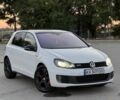 Білий Фольксваген Гольф, об'ємом двигуна 2 л та пробігом 215 тис. км за 7499 $, фото 1 на Automoto.ua