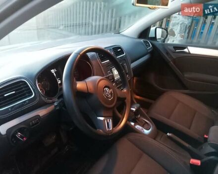 Білий Фольксваген Гольф, об'ємом двигуна 1.39 л та пробігом 165 тис. км за 8500 $, фото 5 на Automoto.ua