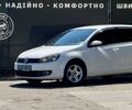 Білий Фольксваген Гольф, об'ємом двигуна 1.6 л та пробігом 244 тис. км за 5900 $, фото 1 на Automoto.ua