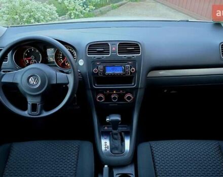 Білий Фольксваген Гольф, об'ємом двигуна 1.6 л та пробігом 119 тис. км за 9399 $, фото 51 на Automoto.ua