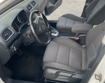 Белый Фольксваген Гольф, объемом двигателя 1.39 л и пробегом 257 тыс. км за 8900 $, фото 16 на Automoto.ua