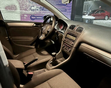 Белый Фольксваген Гольф, объемом двигателя 1.97 л и пробегом 281 тыс. км за 7400 $, фото 20 на Automoto.ua