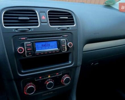 Білий Фольксваген Гольф, об'ємом двигуна 1.6 л та пробігом 119 тис. км за 9399 $, фото 49 на Automoto.ua