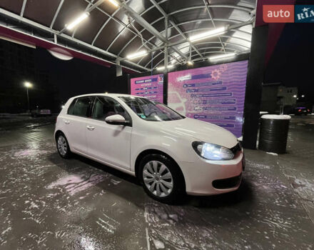 Белый Фольксваген Гольф, объемом двигателя 1.97 л и пробегом 281 тыс. км за 7400 $, фото 10 на Automoto.ua