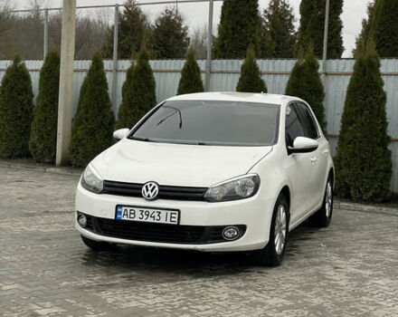 Белый Фольксваген Гольф, объемом двигателя 1.39 л и пробегом 241 тыс. км за 6500 $, фото 2 на Automoto.ua