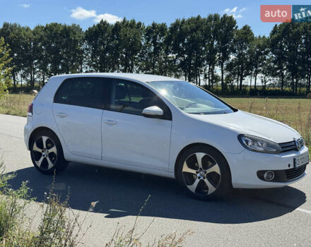 Белый Фольксваген Гольф, объемом двигателя 1.4 л и пробегом 254 тыс. км за 7200 $, фото 1 на Automoto.ua
