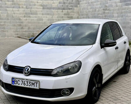Белый Фольксваген Гольф, объемом двигателя 1.39 л и пробегом 385 тыс. км за 6009 $, фото 1 на Automoto.ua