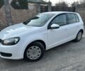 Белый Фольксваген Гольф, объемом двигателя 1.6 л и пробегом 195 тыс. км за 7700 $, фото 1 на Automoto.ua