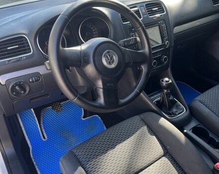 Белый Фольксваген Гольф, объемом двигателя 1.6 л и пробегом 222 тыс. км за 7999 $, фото 10 на Automoto.ua