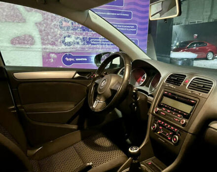 Белый Фольксваген Гольф, объемом двигателя 1.97 л и пробегом 281 тыс. км за 7400 $, фото 19 на Automoto.ua