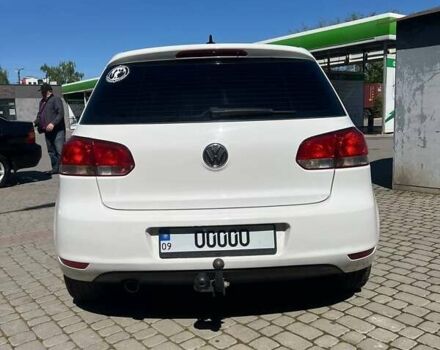 Белый Фольксваген Гольф, объемом двигателя 1.6 л и пробегом 222 тыс. км за 7400 $, фото 1 на Automoto.ua