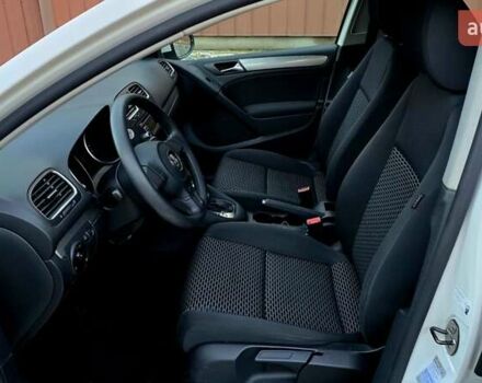 Білий Фольксваген Гольф, об'ємом двигуна 1.6 л та пробігом 119 тис. км за 9399 $, фото 42 на Automoto.ua