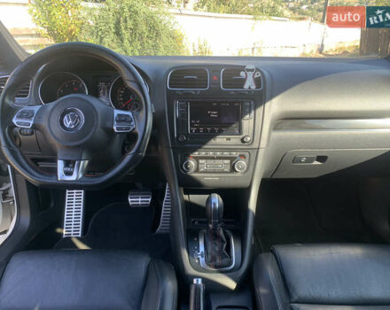 Белый Фольксваген Гольф, объемом двигателя 1.98 л и пробегом 212 тыс. км за 9199 $, фото 21 на Automoto.ua