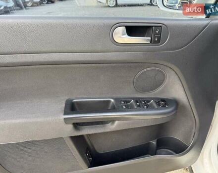 Белый Фольксваген Гольф, объемом двигателя 1.39 л и пробегом 171 тыс. км за 8500 $, фото 9 на Automoto.ua