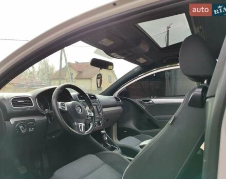 Белый Фольксваген Гольф, объемом двигателя 1.97 л и пробегом 331 тыс. км за 6800 $, фото 1 на Automoto.ua