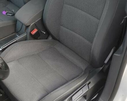 Белый Фольксваген Гольф, объемом двигателя 1.39 л и пробегом 180 тыс. км за 8750 $, фото 9 на Automoto.ua