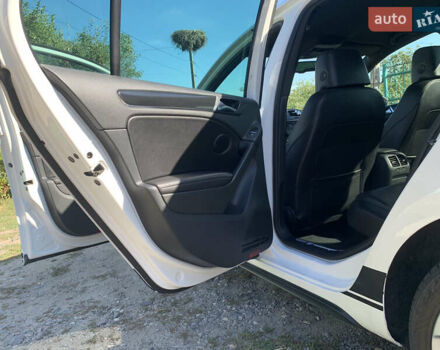 Белый Фольксваген Гольф, объемом двигателя 1.98 л и пробегом 212 тыс. км за 9199 $, фото 16 на Automoto.ua