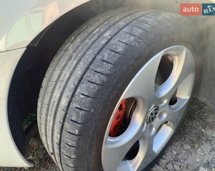 Белый Фольксваген Гольф, объемом двигателя 1.98 л и пробегом 212 тыс. км за 9199 $, фото 14 на Automoto.ua