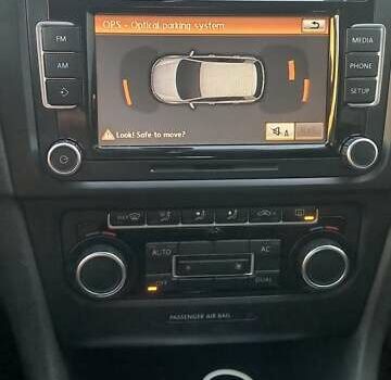 Белый Фольксваген Гольф, объемом двигателя 1.39 л и пробегом 225 тыс. км за 8299 $, фото 2 на Automoto.ua