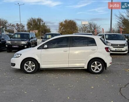 Белый Фольксваген Гольф, объемом двигателя 1.39 л и пробегом 171 тыс. км за 8500 $, фото 7 на Automoto.ua