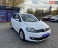 Белый Фольксваген Гольф, объемом двигателя 1.39 л и пробегом 171 тыс. км за 8500 $, фото 2 на Automoto.ua