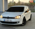 Белый Фольксваген Гольф, объемом двигателя 1.2 л и пробегом 146 тыс. км за 7900 $, фото 1 на Automoto.ua