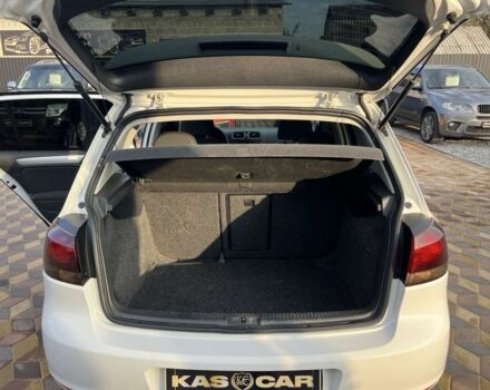 Белый Фольксваген Гольф, объемом двигателя 1.6 л и пробегом 190 тыс. км за 8500 $, фото 12 на Automoto.ua