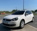 Белый Фольксваген Гольф, объемом двигателя 1.6 л и пробегом 216 тыс. км за 6000 $, фото 1 на Automoto.ua