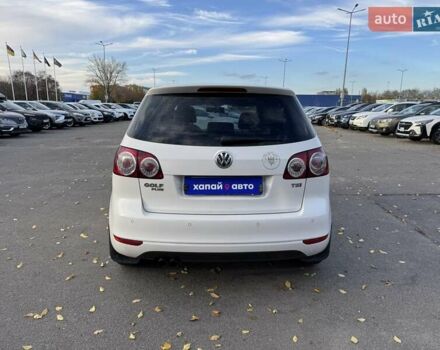 Белый Фольксваген Гольф, объемом двигателя 1.39 л и пробегом 171 тыс. км за 8500 $, фото 5 на Automoto.ua