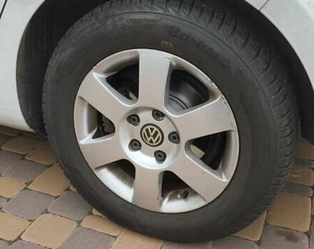 Белый Фольксваген Гольф, объемом двигателя 1.39 л и пробегом 180 тыс. км за 8750 $, фото 15 на Automoto.ua