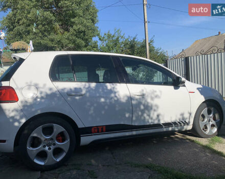 Белый Фольксваген Гольф, объемом двигателя 1.98 л и пробегом 212 тыс. км за 9199 $, фото 8 на Automoto.ua